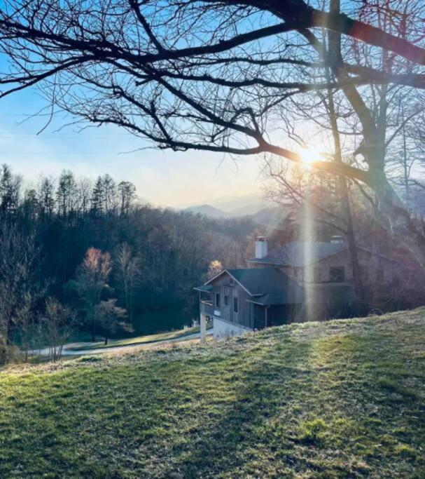 Lazy Bear Cabin Near Nantahala Outdoor Center And Bryson City Eksteriør bilde
